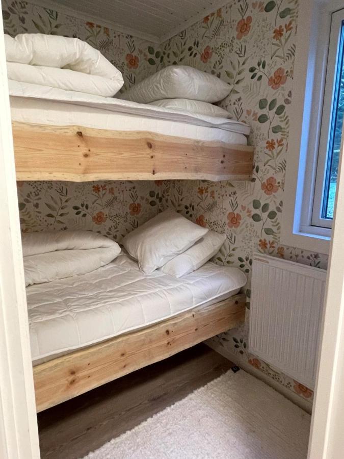 Asserbostugan Överlida Esterno foto